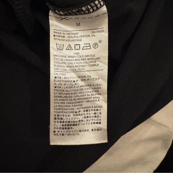 Banana Republic Factory Black Dress Shirt Pleats at Neckline - Picture 6 of 7